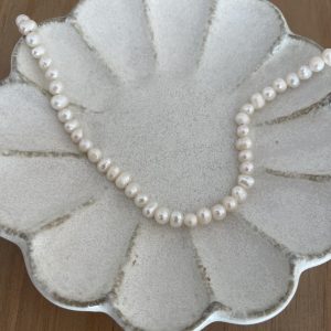Collier only pearl
