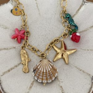 Collier sea