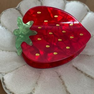 Pince cheveux fraise rouge