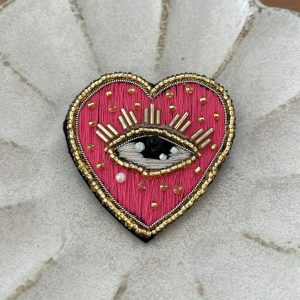 Broche eyes cœur pink