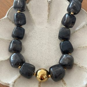 Collier Maldives gris