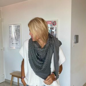Maxi étole bandana laine grise