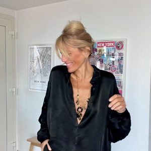 Chemise satyne noire