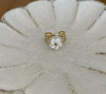 Bague White flower