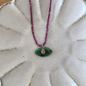 Collier eyes violet green