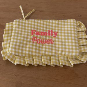 Pochette family power jaune