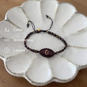 Bracelet brown eyes