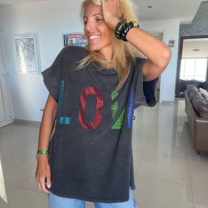 T shirt Love
