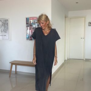 Robe emy noire délavée