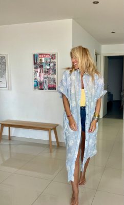 Robe blue shell