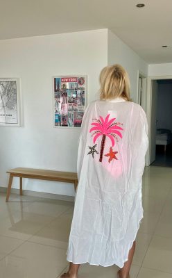 Robe pink palm