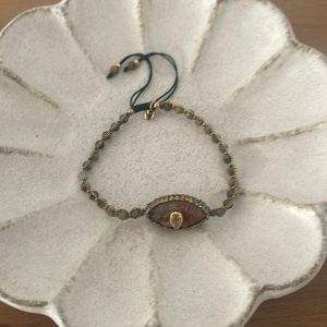 Bracelet kaki eyes